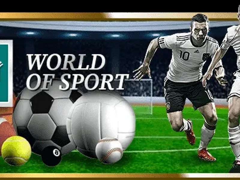 Cầu thủ bóng rổ đang úp rổ